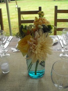 cafe au lait dahlia centerpiece 2