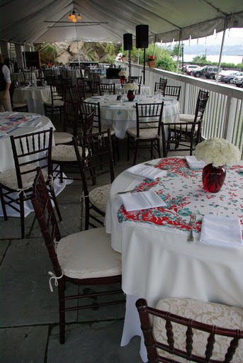 red and aqua tablecloths