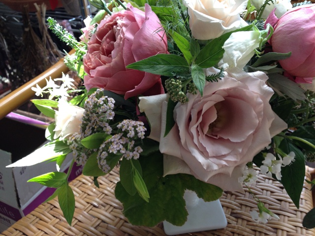 That’s Fabulous Friday!- The Return of the Bloomie Awards and Free Flower Fridays!